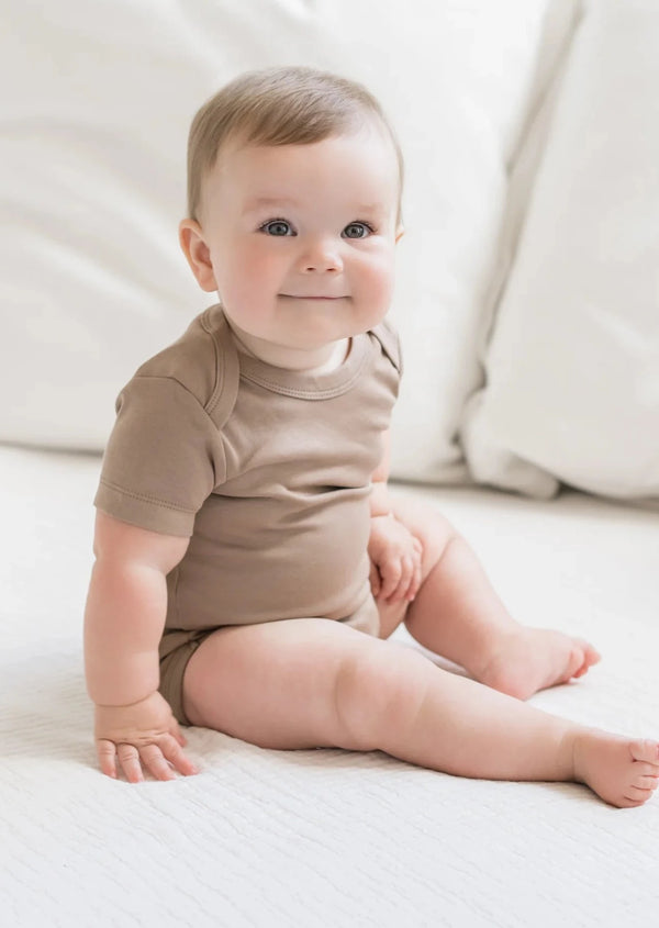Organic Baby Short Sleeve Classic Bodysuit - Truffle - house of lolo