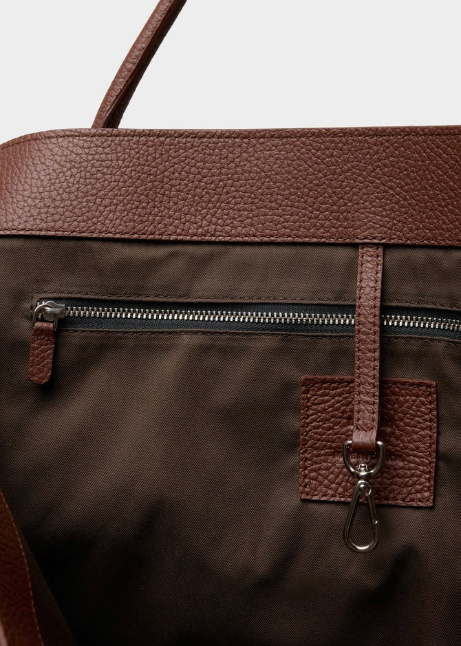 The Eva Weekend Tote - Chestnut Brown