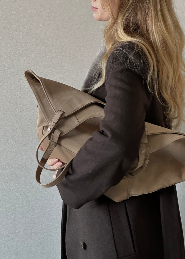 Dahlia Suede Tote Bag - Sand