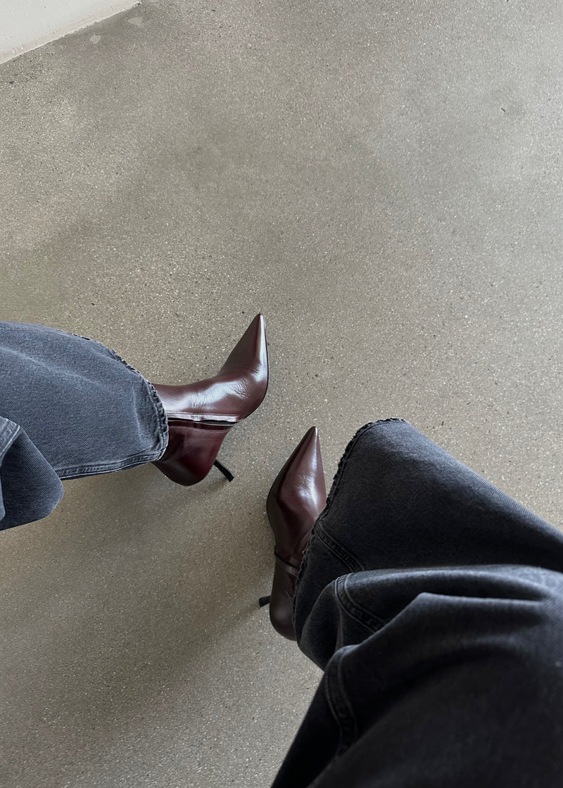 Hilda High Heel Boots - Bordeaux