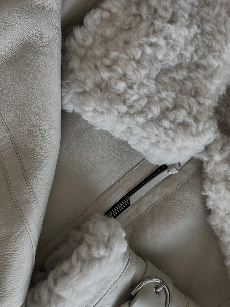 Lola Shearling - Natural/White - house of lolo