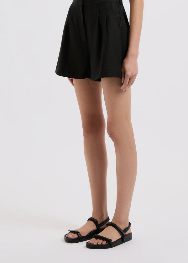 Thilda Tailored Short - Black