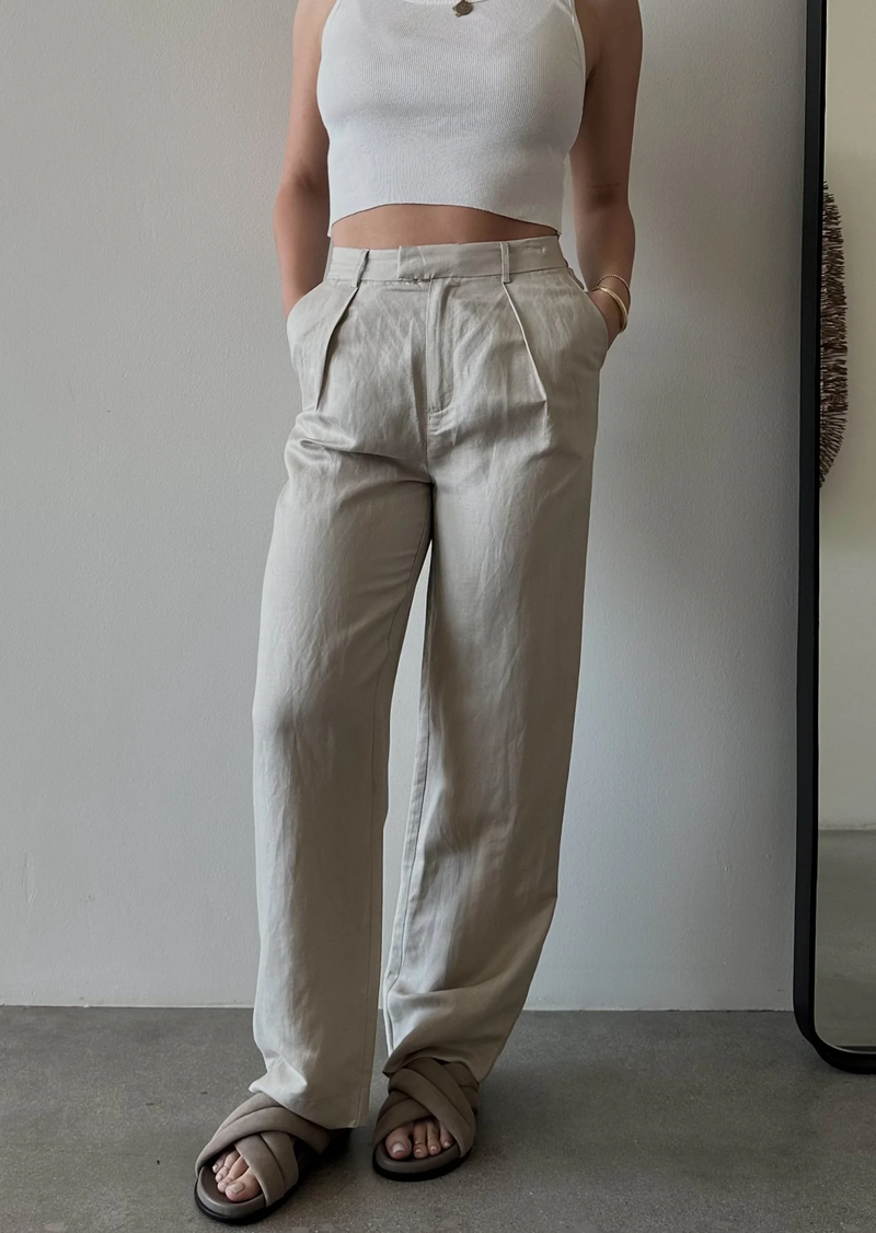 Villa Tailored Linen Pants - Nude