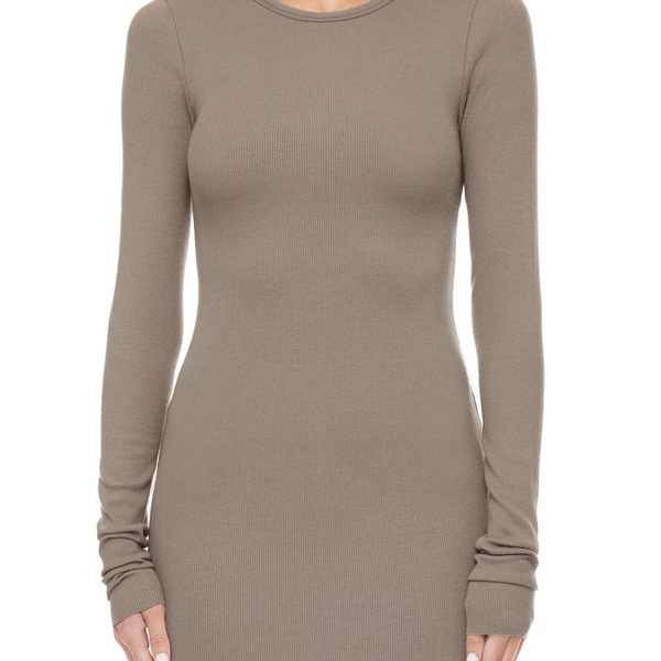 satin champagne dress long sleeve Light Champagne Satin Dress With Flutter Sleeves – Désir Couture