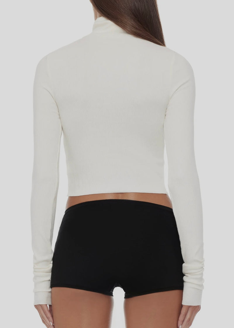 Cropped Fitted Turtleneck - Cream