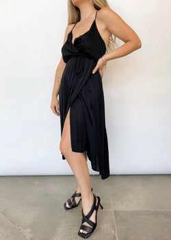 The Wrap Dress - Black - house of lolo