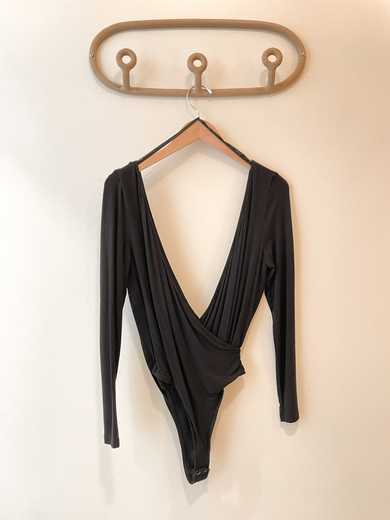 Crossover L/S Bodysuit - M - house of lolo