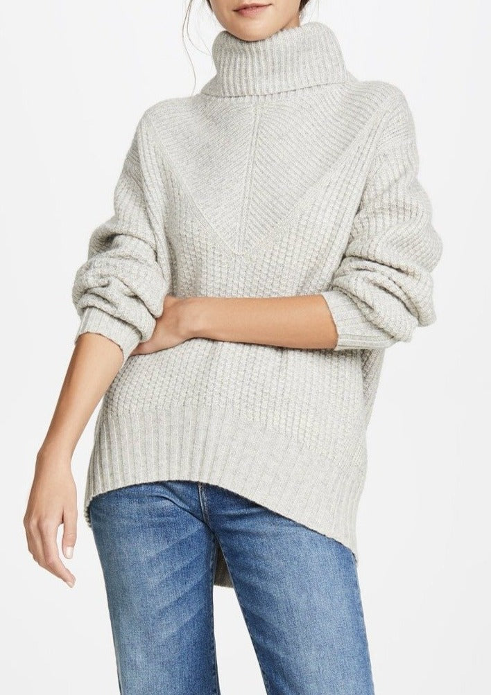 Roan Turtleneck Sweater - L